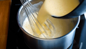 eclairschoco_etape11 remettre le tout dans la casserole et remuer