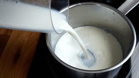 Flan_patissier_etape8 mettre le lait à chauffer