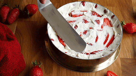 fraisier_etape22 recouvrir de crème mousseline