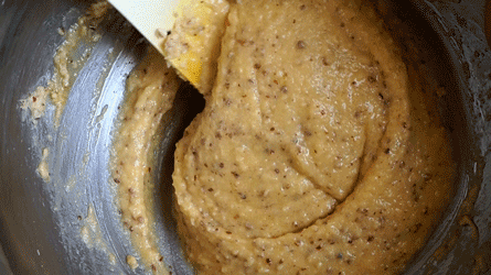 tarte-abricot_creme_3 ajouter l'œuf dans la crème d'amande