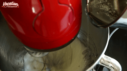 confection de la meringue italienne