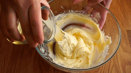 ajouter le blanc d'oeuf