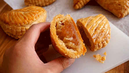 chaussons aux pommes