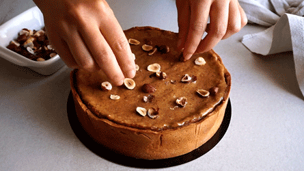Flan_praliné_etape20 ajouter quelques noisettes concassées