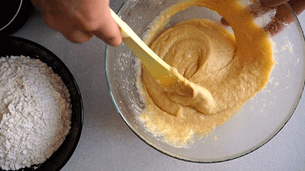 cookies_vocationpatisserie_etape2 ajouter les oeufs