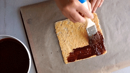 chablonner un cote du biscuit de chocolat_bis